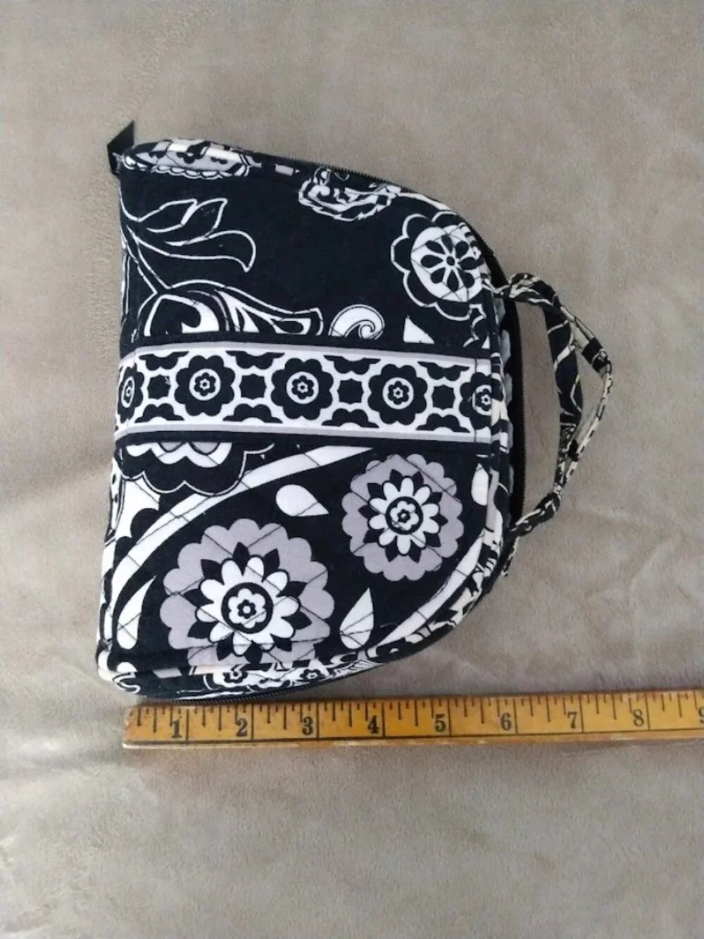 Vera Bradley Jewelry & Cosmetic Travel Bag Black Gray & White Handles FLAWS